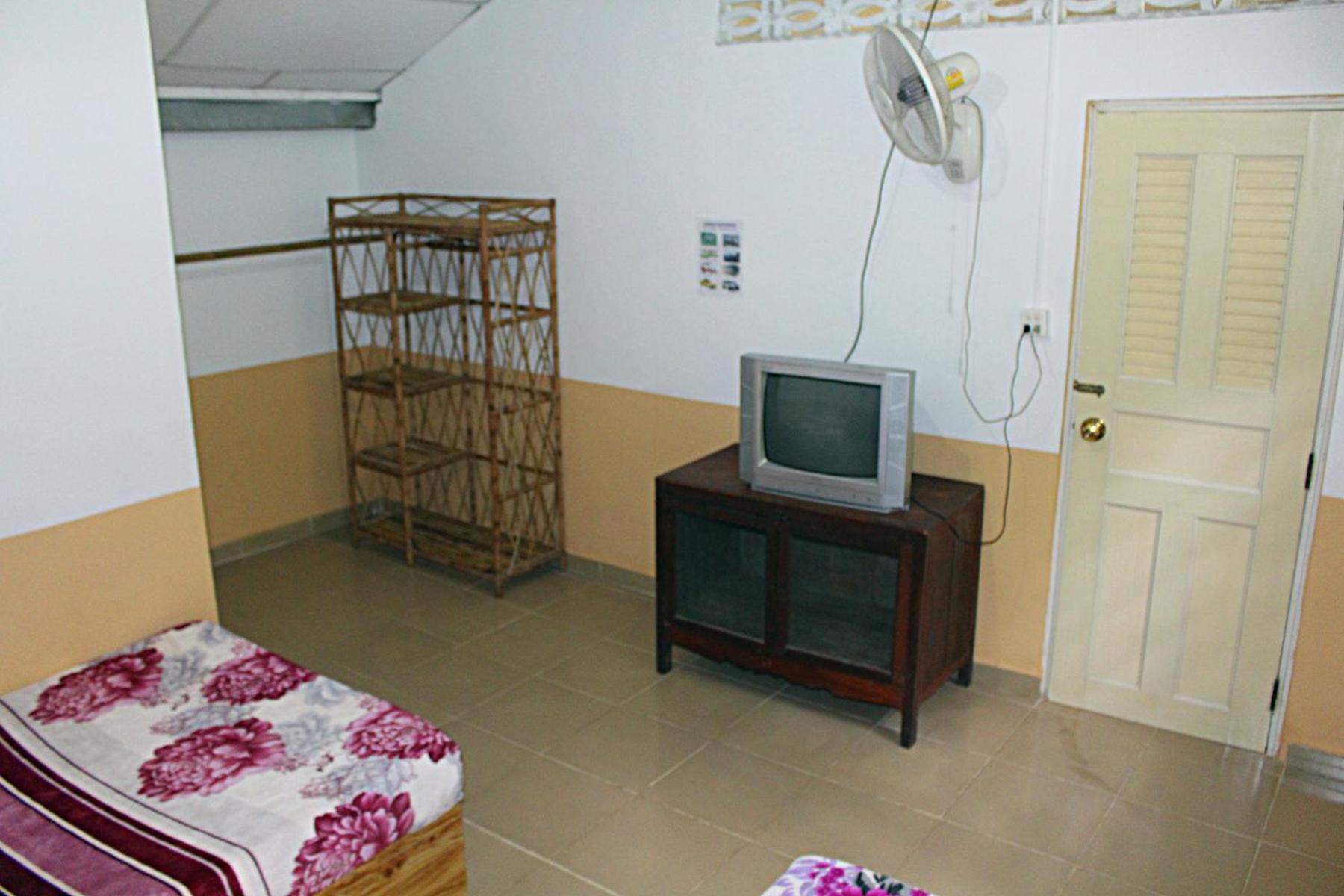 Garden Guesthouse コンポンチュナン 部屋 写真